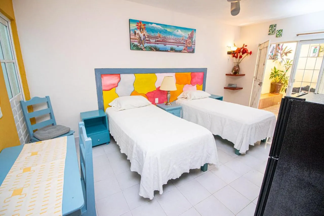 La Casa Del Almendro Hotel Playa del Carmen