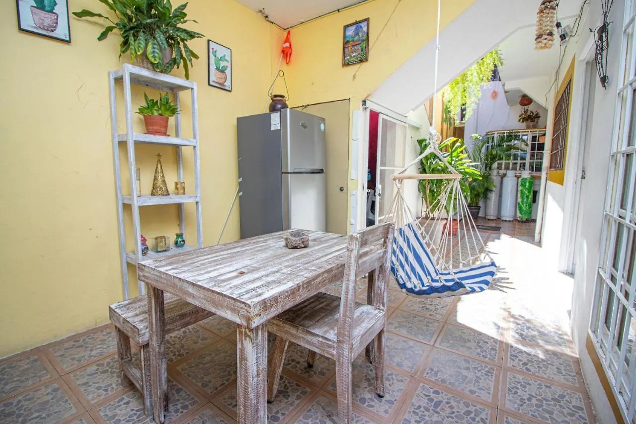 Hotel La Casa Del Almendro Playa del Carmen México