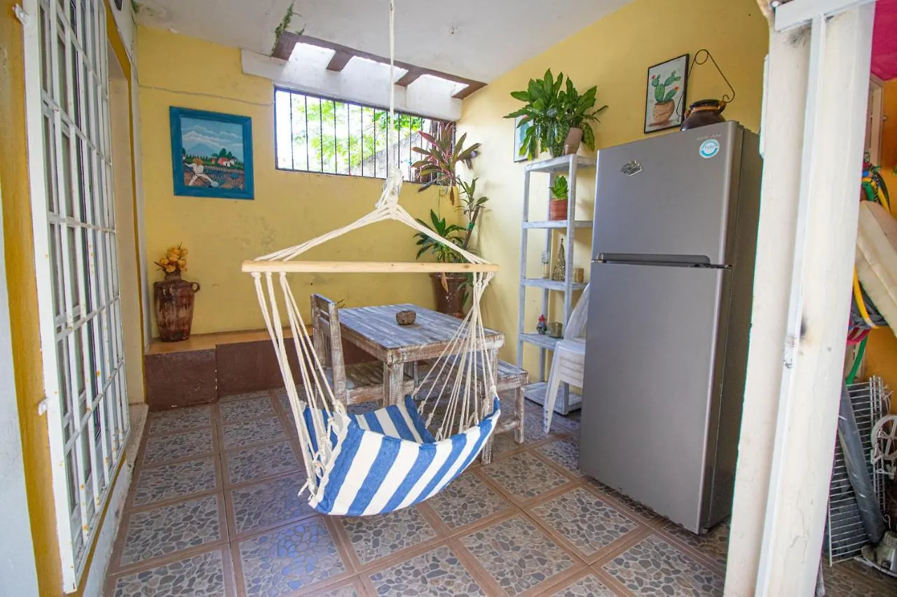Hotel La Casa Del Almendro Playa del Carmen 0*,  México